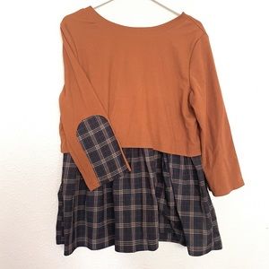 Muted orange/pumpkin plaid long sleeve shirt size M